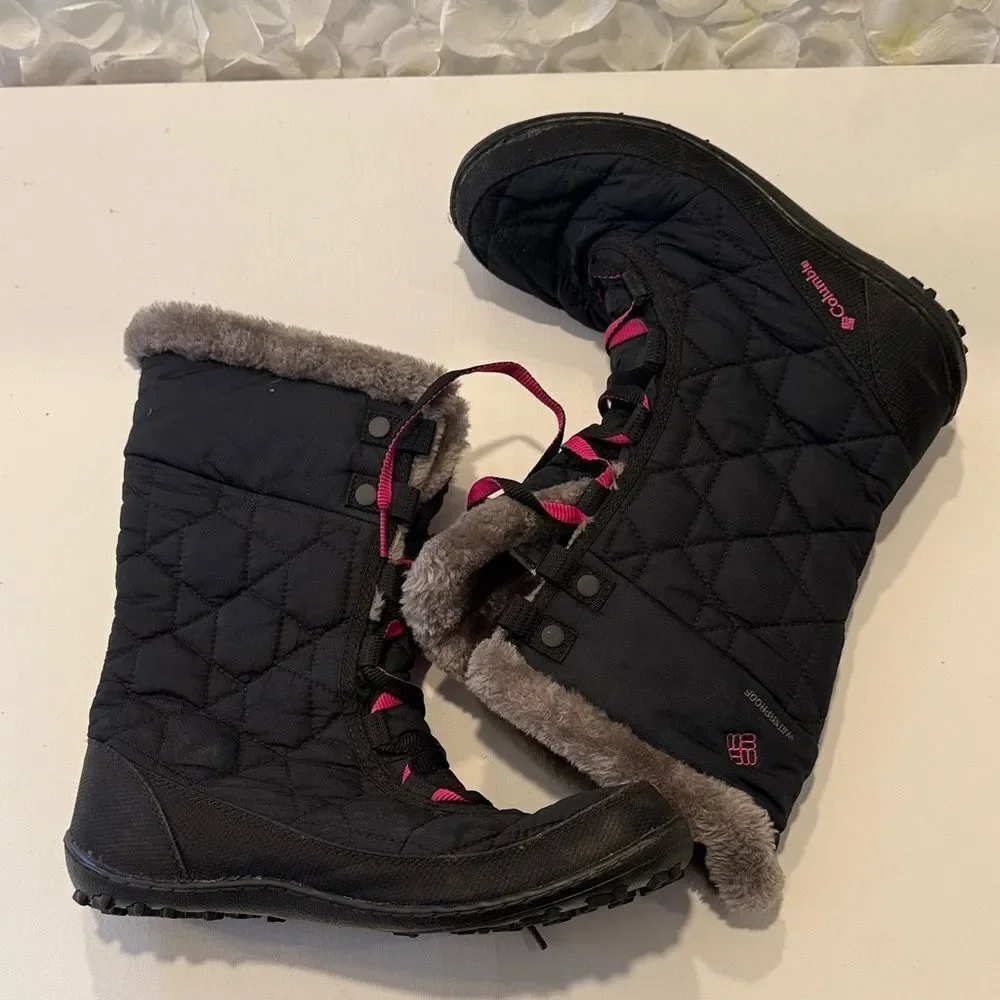 Columbia Black Quilted Boots with Pink Accents